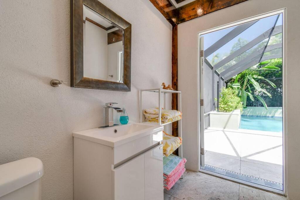 Luxury Home In The Heart Of South Tampa & Pool! Экстерьер фото